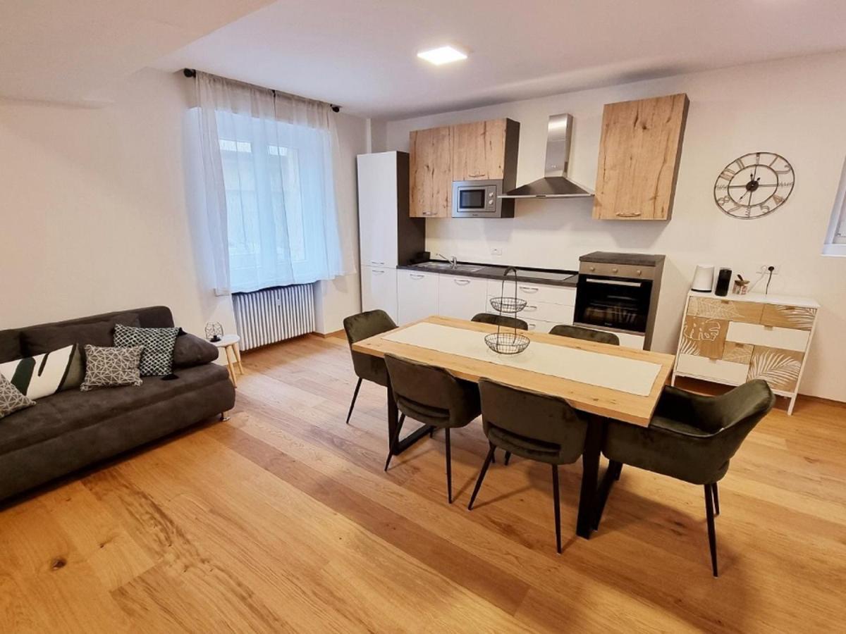 Apartment Palermo - Very Cosy, Calm And Close To The City Centre 볼차노 외부 사진